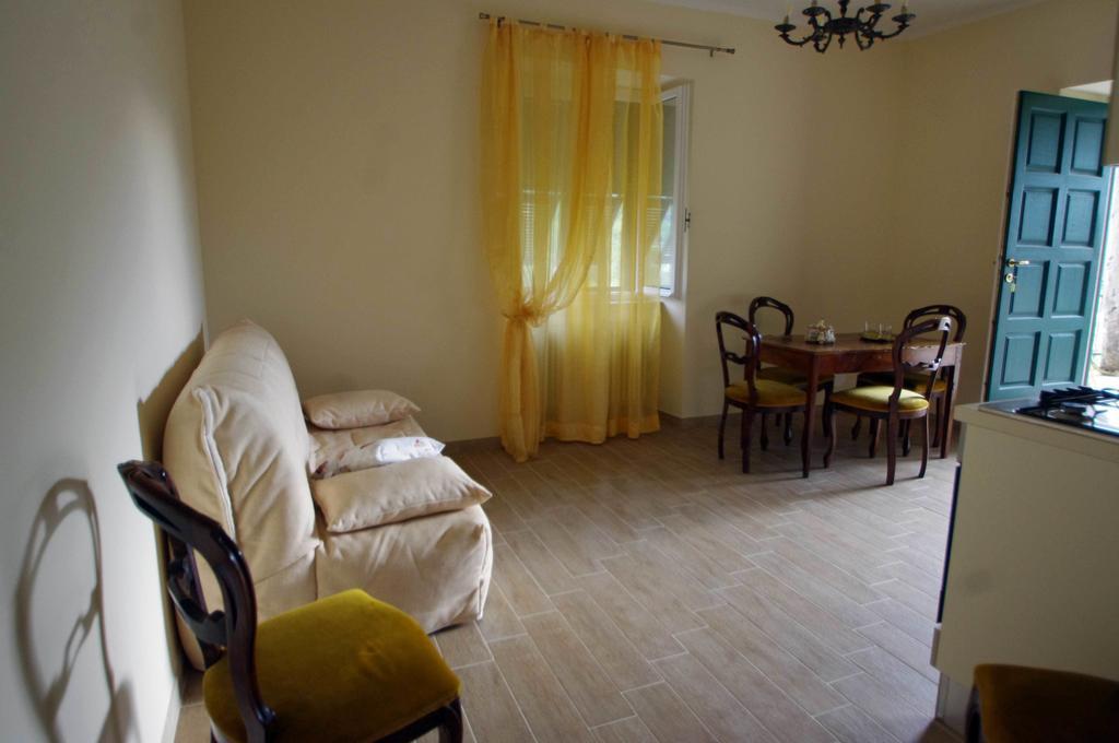 Il Mulino Del Castello Apartment Garlenda Ngoại thất bức ảnh
